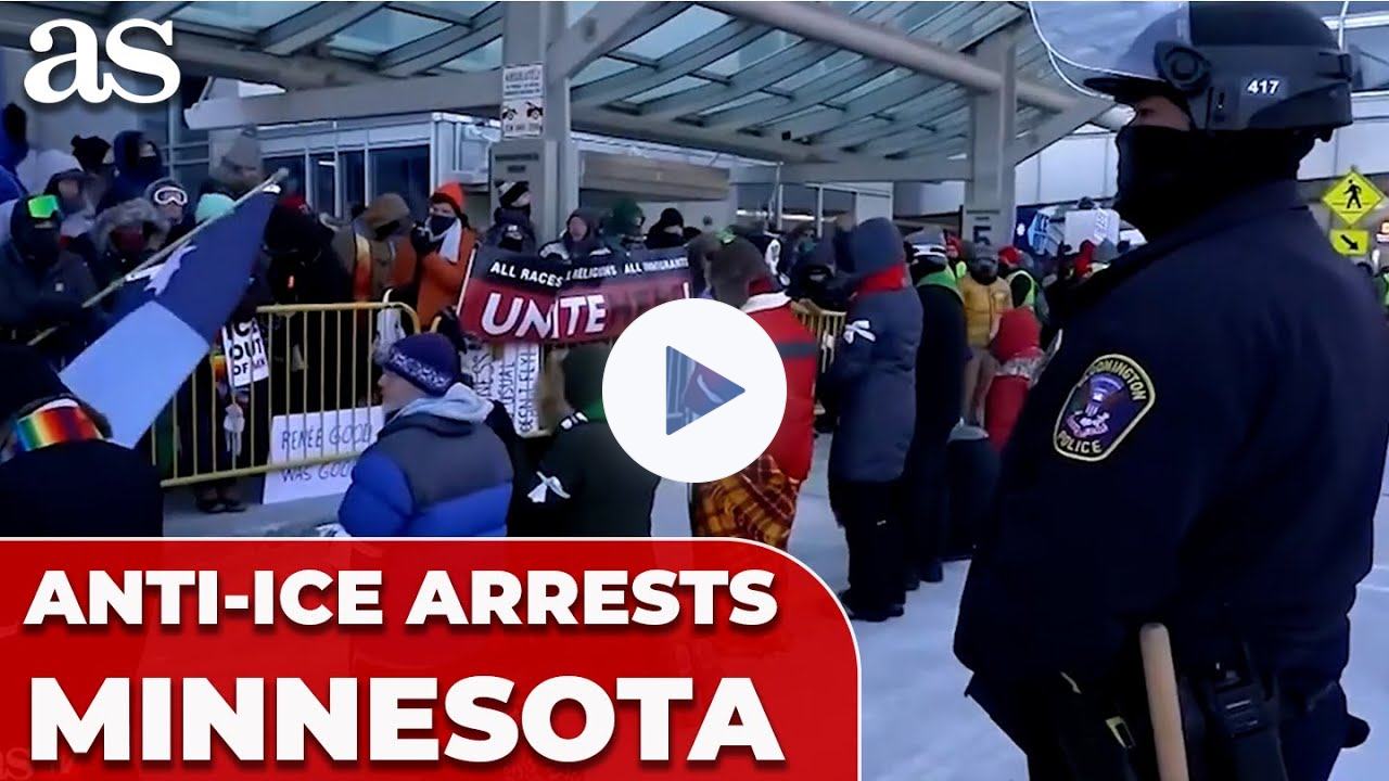 Dozens of Anti-ICE Protesters ARRESTED in FREEZING MINNESOTA Airport CHAOS