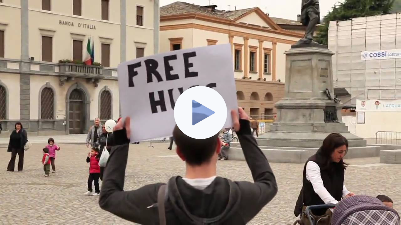 Free Hugs in Sondrio, Italy