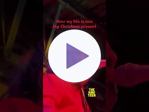 Video of an incredibly handsome man singing and playing guitar in a nightclub