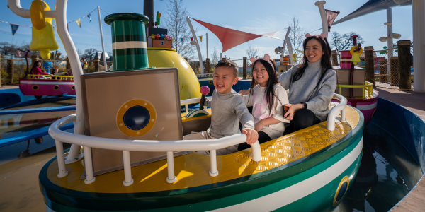 PEPPA PIG Theme Park