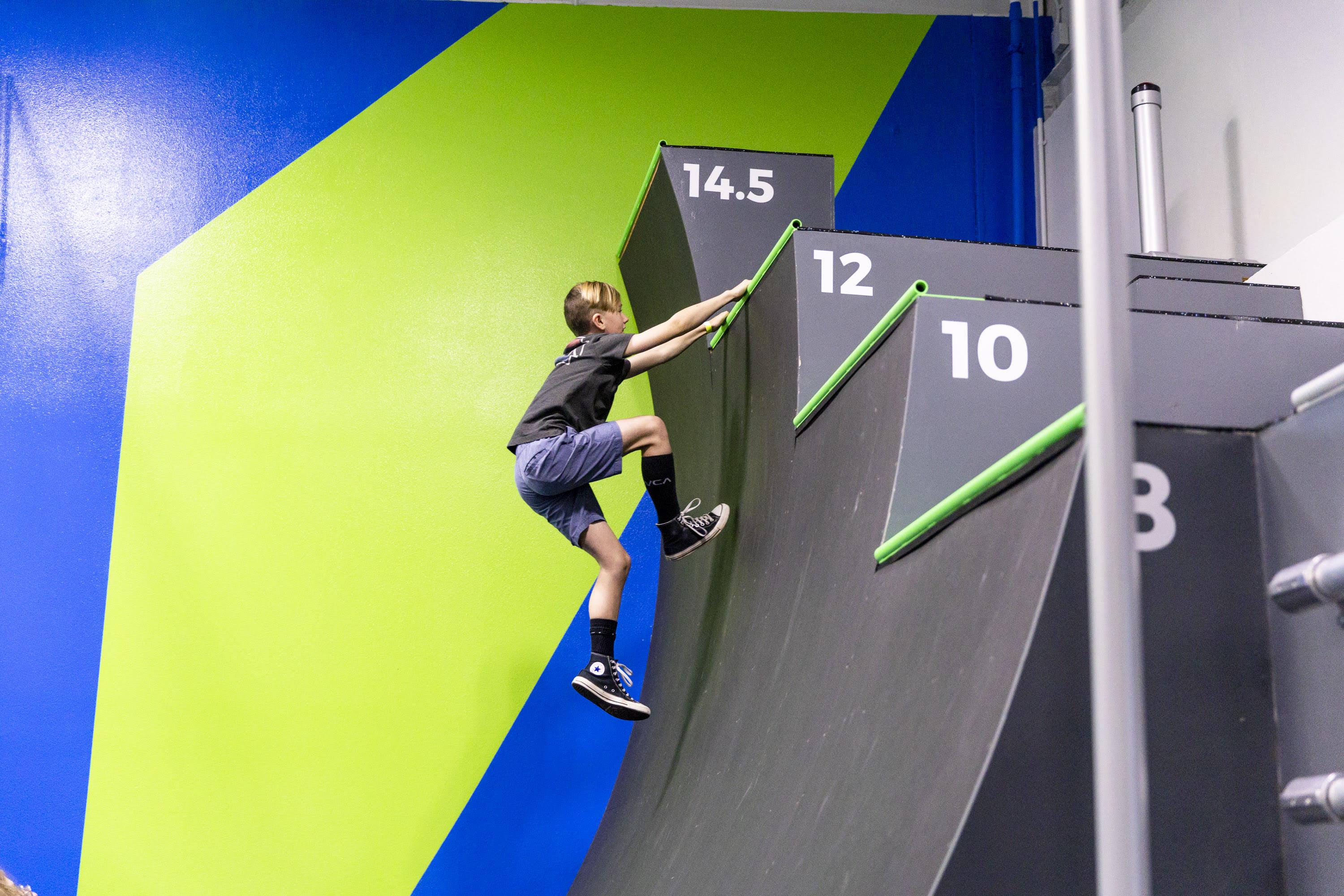 Ultimate Ninjas climber