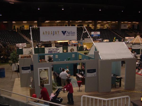 ways to stand out at a home show