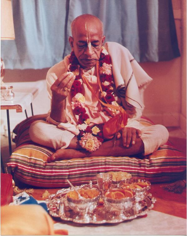 Srila Prabhupada Honors Prasadam