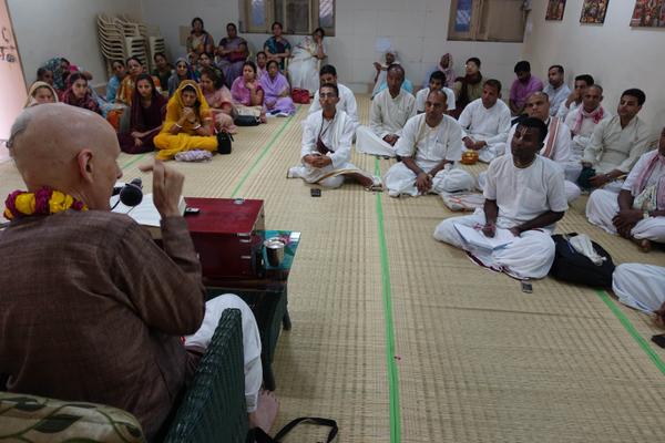lecture to gurukula teachers in ISKCON Vrindavan by Sankarshan Das