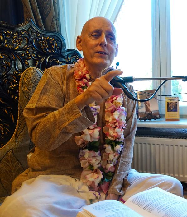 Teaching the Science of Krishna Consciousness in Kaunas, Lithuania