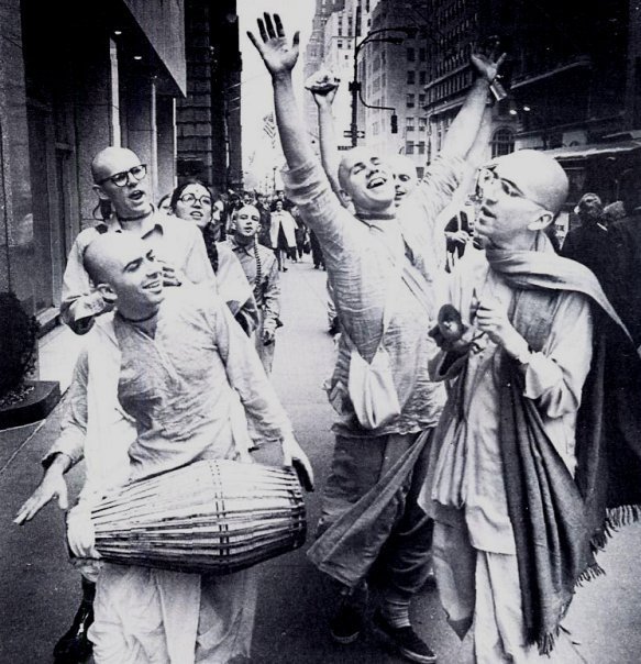 Devotees Relish the Bliss of Sharing Krishna with the World