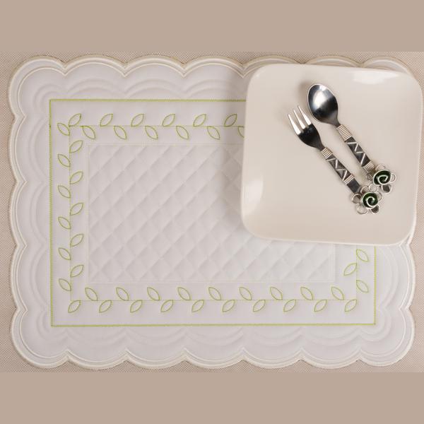 https://astitchahalf.net/products/vanilla-kisses-placemat-variety