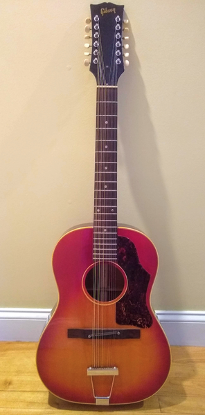 gibson 12 sting guitar