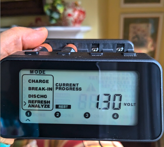 maha pro battery charger