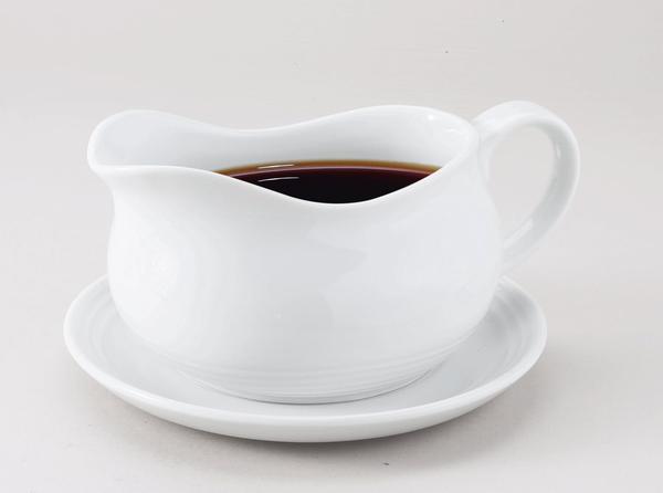 HIC Brands that Cook Hotel Gravy Boat with Saucer, Porcelain, 24 Ounce Capacity 