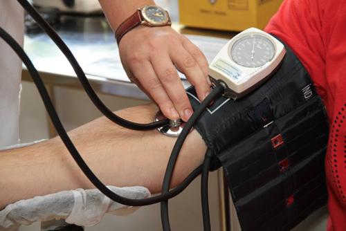 6 Things to Do to Keep Your Blood Pressure Down