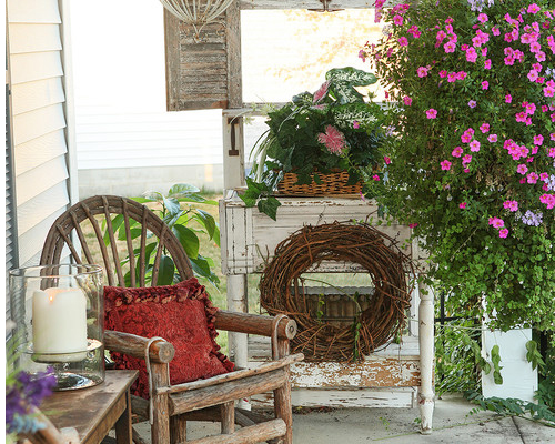 How to Create a Beautiful Porch for Fall