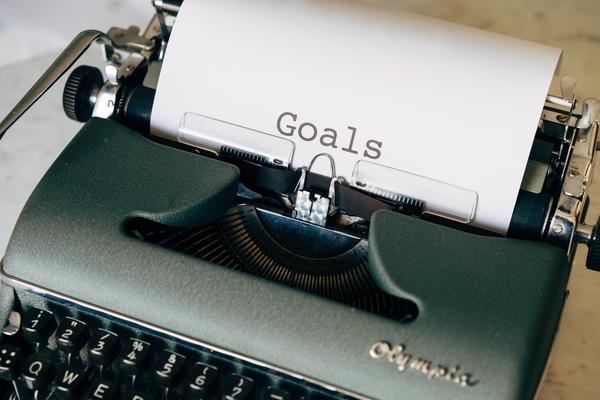 Typewriter with the word Goals