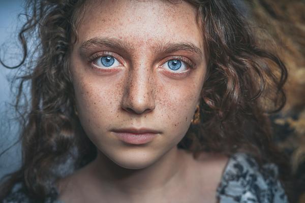 woman with blue eyes
