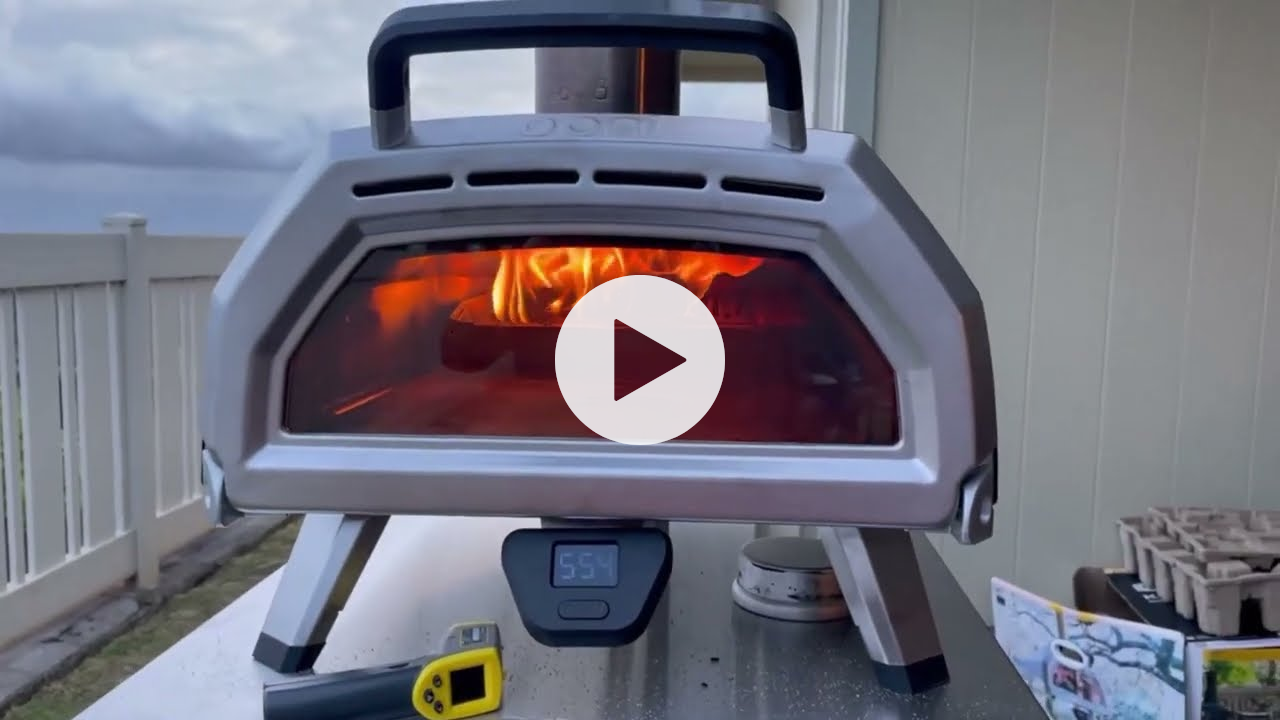 Cooking Pizza with Ooni Karu 16 Multi Fuel Pizza Oven Review