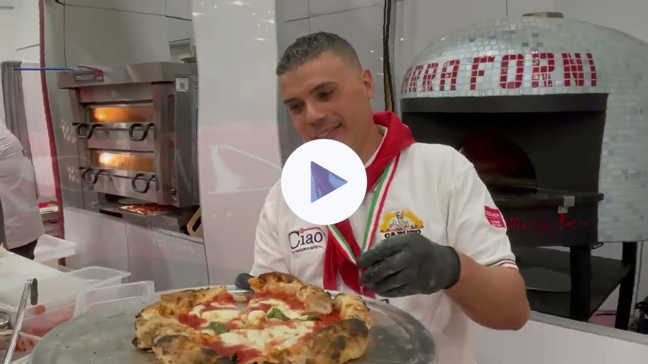 How to Make a Neapolitan Margherita Pizza from Start to Finish at Orlando Food Booth