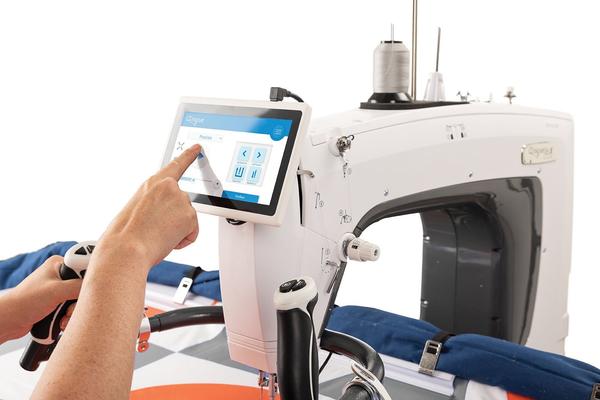 Qnique 16X Elite Longarm Machine