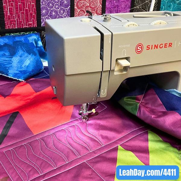 Singer Heavy Duty 4411 Sewing Machine
