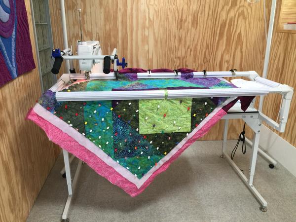 Loading a Quilt Diagonally on a Hoop Frame