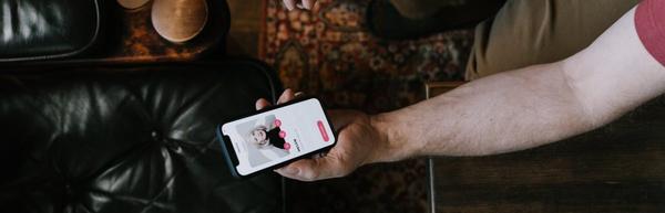 The Online Dating Secret Most Men Never Learn | The Rapid Escalation Method