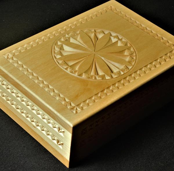 Double card box chip c arved