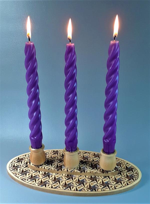 3 candle display