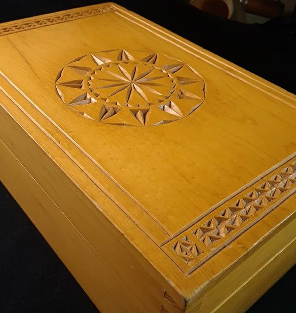my first chip carved box