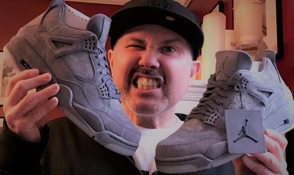 Kaws x Jordan 4