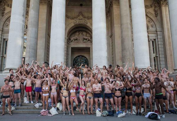 Transferwise Founders and Staff During Their Nothing to Hide Campaign on Bank Charges