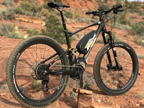 Fantic XF1 Casa electric mountain bike