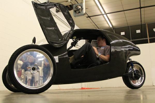 Rhat racer high speed pedal electric trike