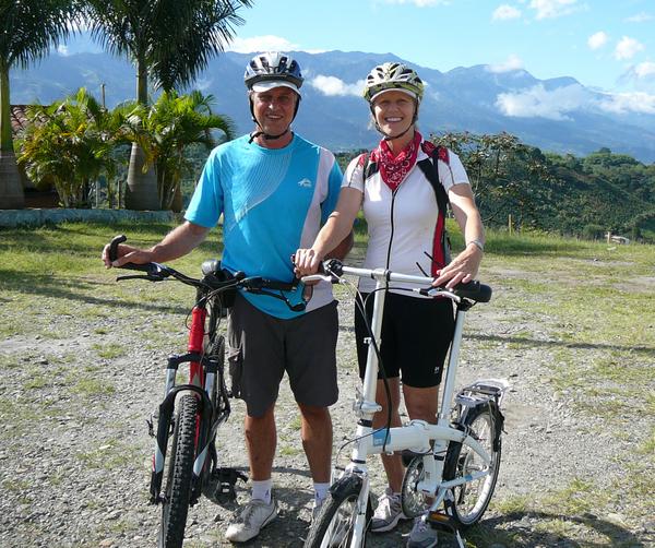 E-Bike Cycle Tourists