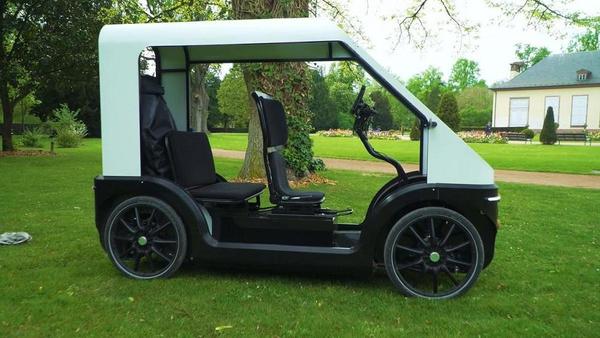 The E-Grifn sports a lightweight Mahle X20 hub motor and 350Wh internal battery