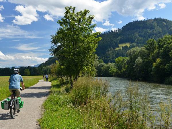 River bike routes