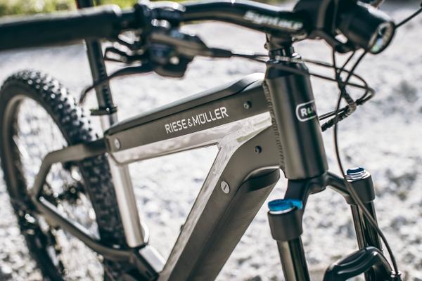 Double batteries electric bike 