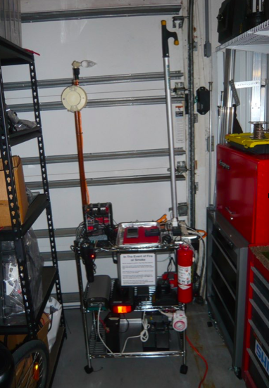 Battery charging cart