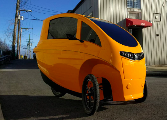 Veemo enclosed pedal electric trike