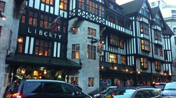 Best Places to Stay in London: Accommodation for Solo Travelers