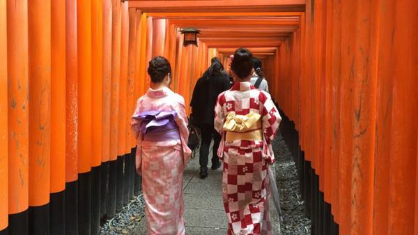 Solo Travel Japan: 32 Tips You Need to Know