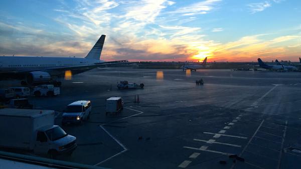 Save on Flights: Booking Tips, Stopover Deals & Bumping