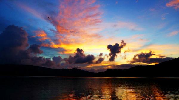 Pic of the Week: Sunset in Flores, Indonesia
