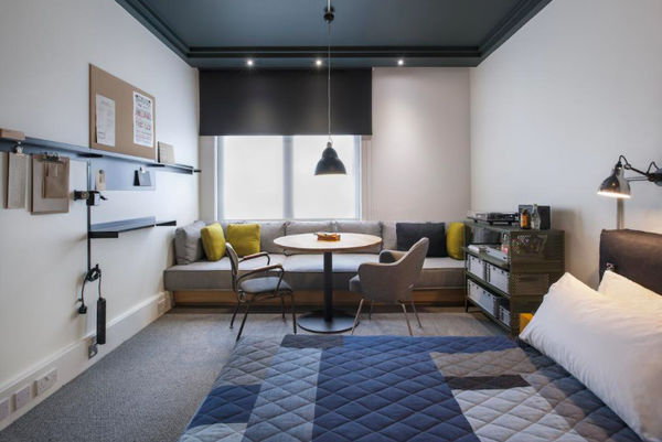 Best Places to Stay in London: Accommodation for Solo Travelers