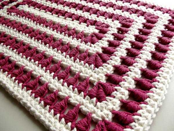 A Bullion Stitch Placemat ~ FREE Crochet Pattern