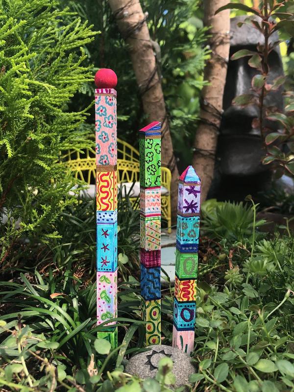 https://twogreenthumbs.com/products/miniature-garden-cedar-story-sticks-starter-kit?variant=39542308864079