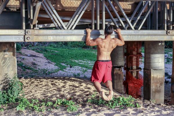 How To Build Muscle For Skinny Guys by Luis Carrillo