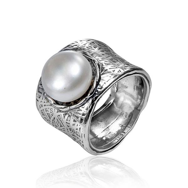 Pearl silver ring