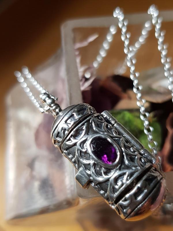 Locket