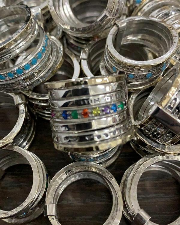 Hebrew stacking rings