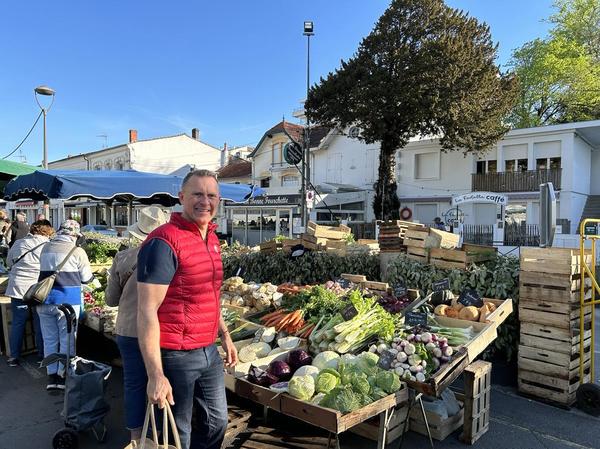 Lloyd Burrell in Royan