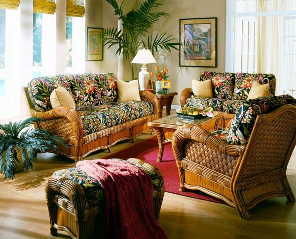 LIVING ROOM FURNITURE